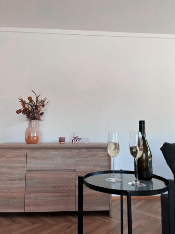 Apartman Niklan Rožnov pod Radhoštěm Eksteriør bilde