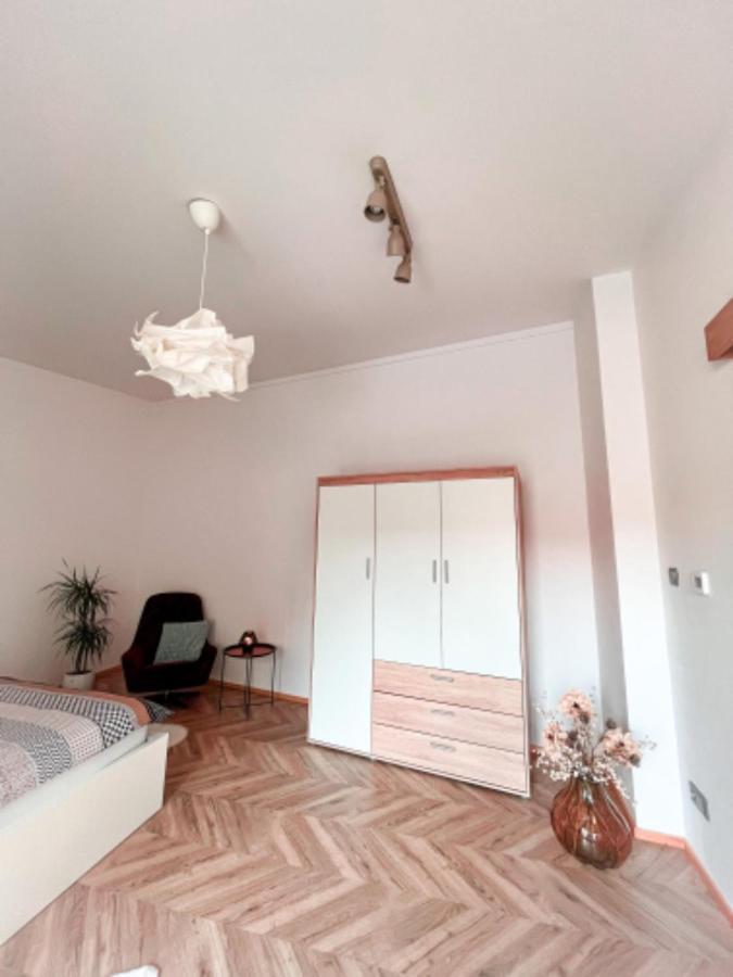 Apartman Niklan Rožnov pod Radhoštěm Eksteriør bilde